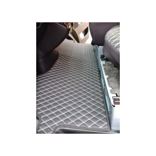 Covor auto imitatie piele romb compatibil  Citroen Jumper II 2006->  Cod: MODO095